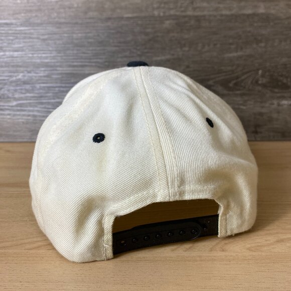 Vintage CMT Country Music Television Hat Cap Snapback White Cream - Picture 5 of 9
